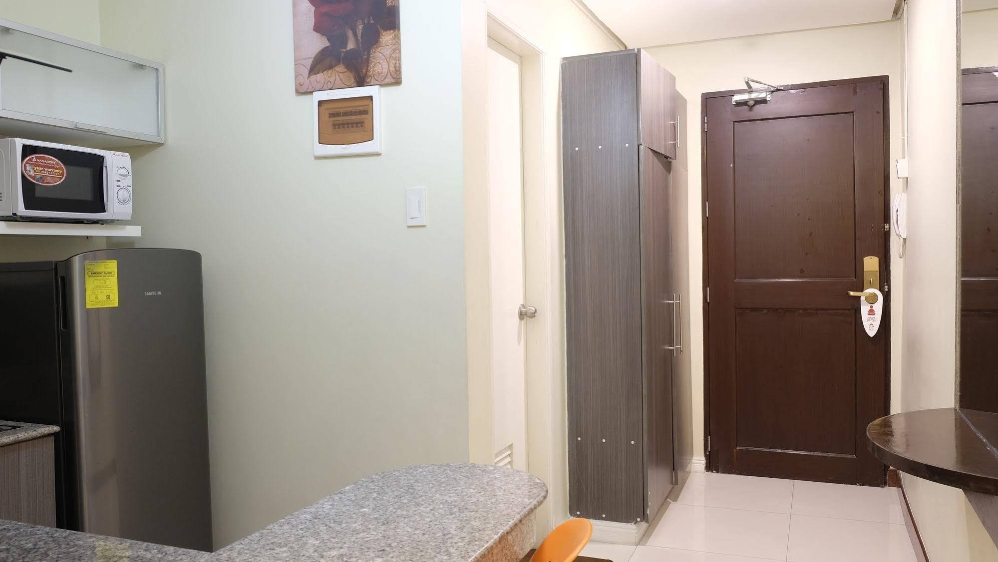 Zen Rooms Malate Robinsons Manila Exterior photo
